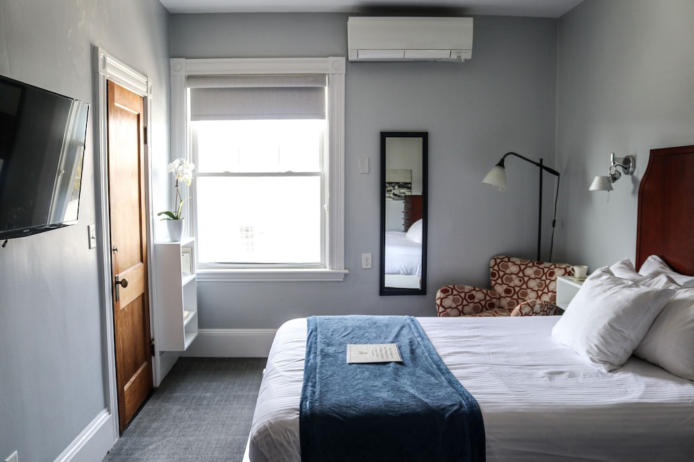 Emerson Inn - photo 24