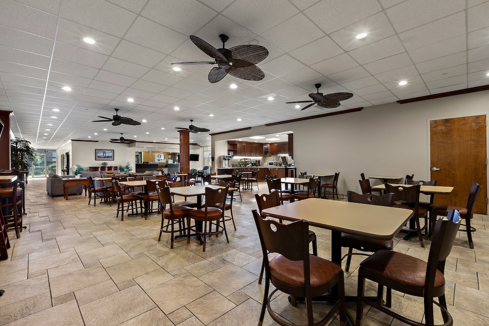 Quality Inn Wayne - photo 31