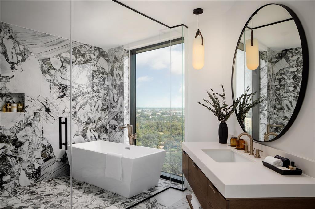 Thompson Houston by Hyatt - photo 14