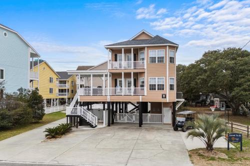 Meant To Be in Myrtle Beach, United States