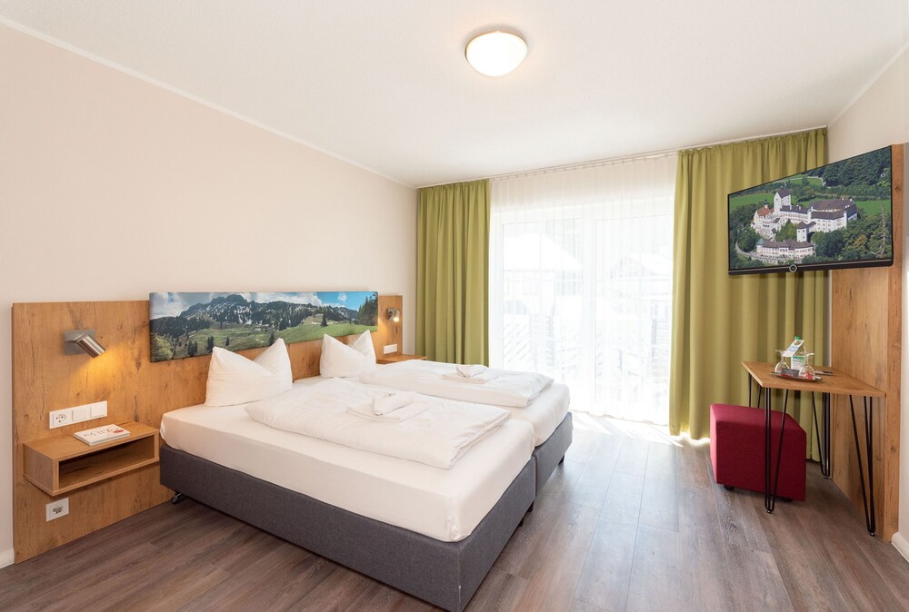 Hotel Hohenaschau — hotel in Aschau Im Chiemgau