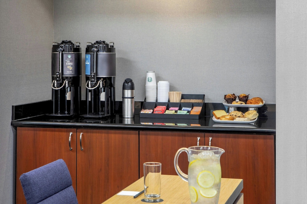 Courtyard by Marriott Boston Andover - photo 48