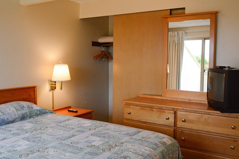 Surfcrest Resort - photo 4