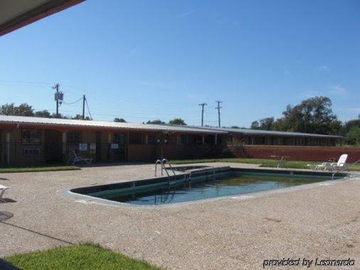 Frontier Inn Abilene - photo 6