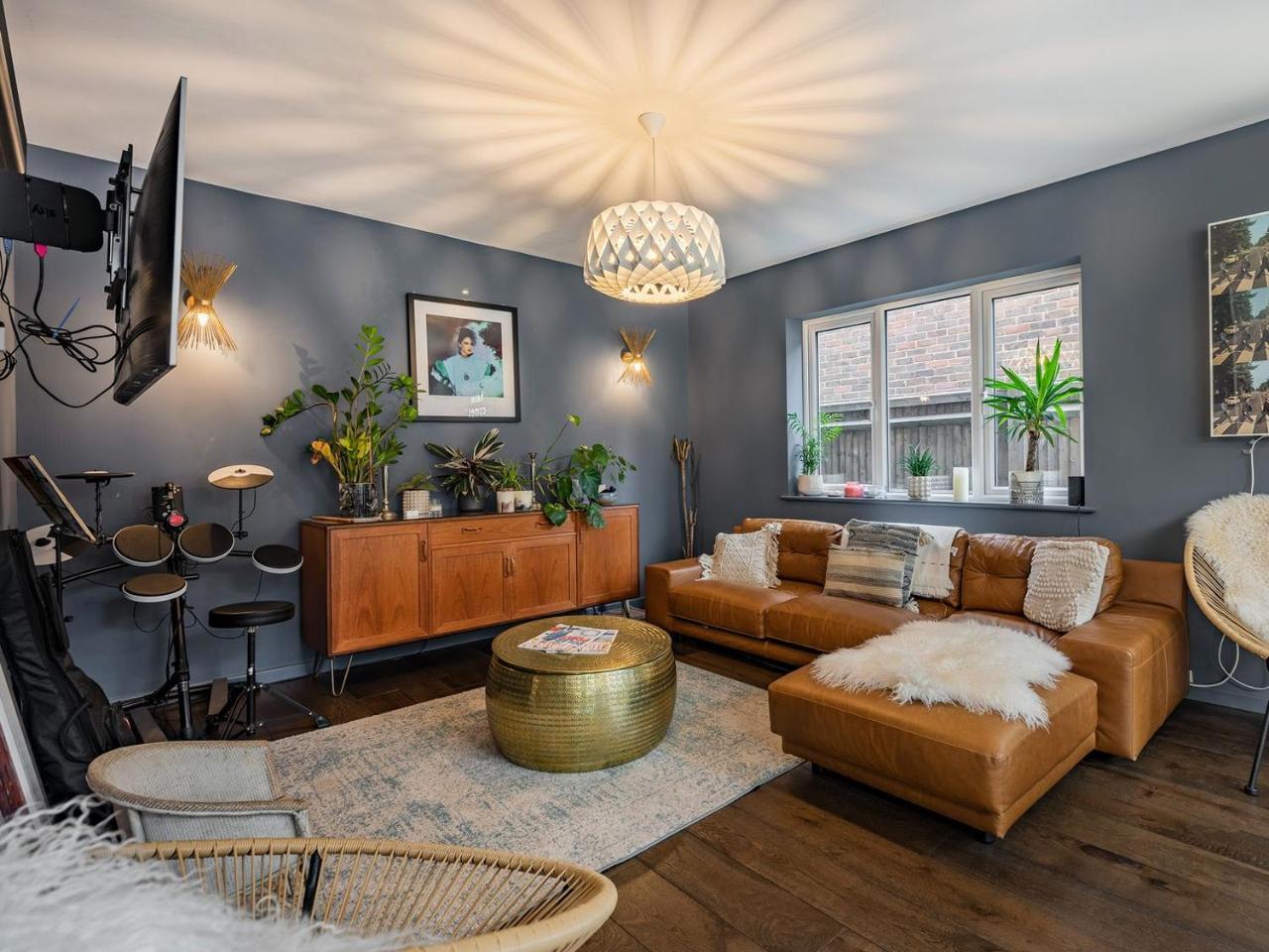 Vallance House — 5-Star Luxury Hotel in Hove, United Kingdom