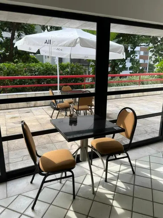 Flat Navegantes Residence Hotel — 4-Star Luxury Hotel in Recife, Brasil