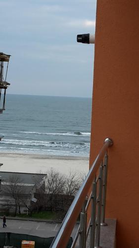 Mamaia Dorin Apartment — 4-Star Luxury Hotel in Ovidiu, Romania