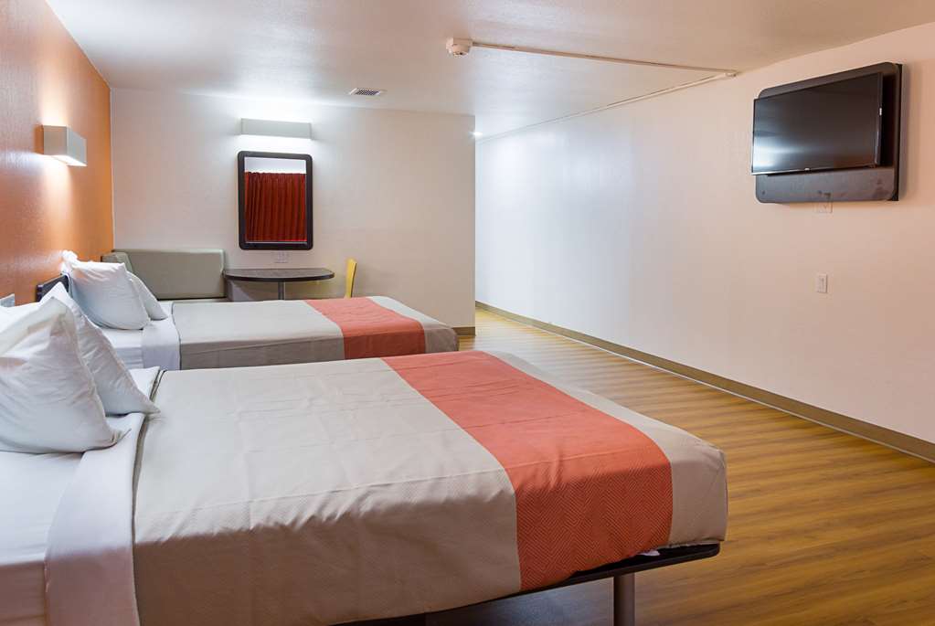 Motel 6 Sidney OH - photo 13