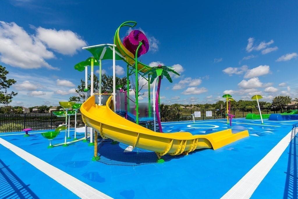 WH7642SKC 3 beds pool home Gated resort - featured photo