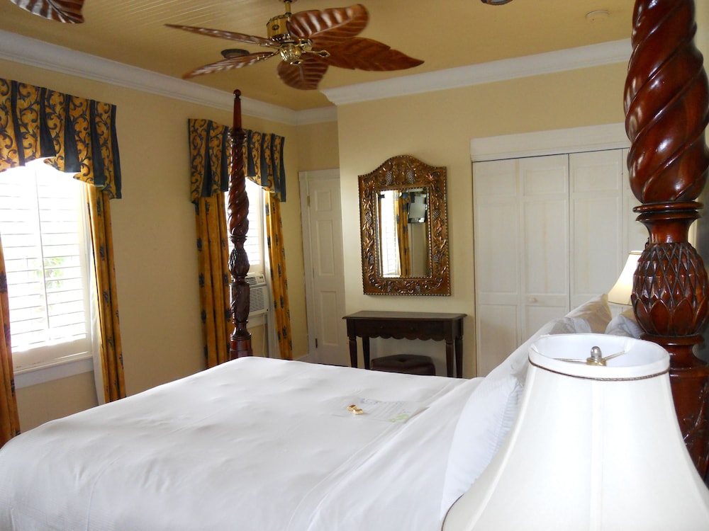 Duval Inn - photo 4