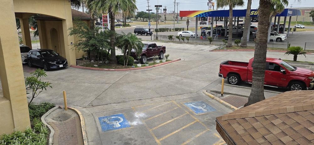 Texas Inn and Suites RGV - photo 82