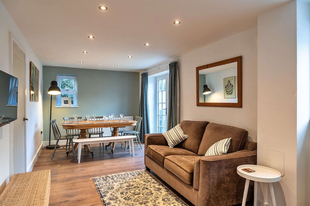 Charming Retreat in Cornwall Near Bude Beaches