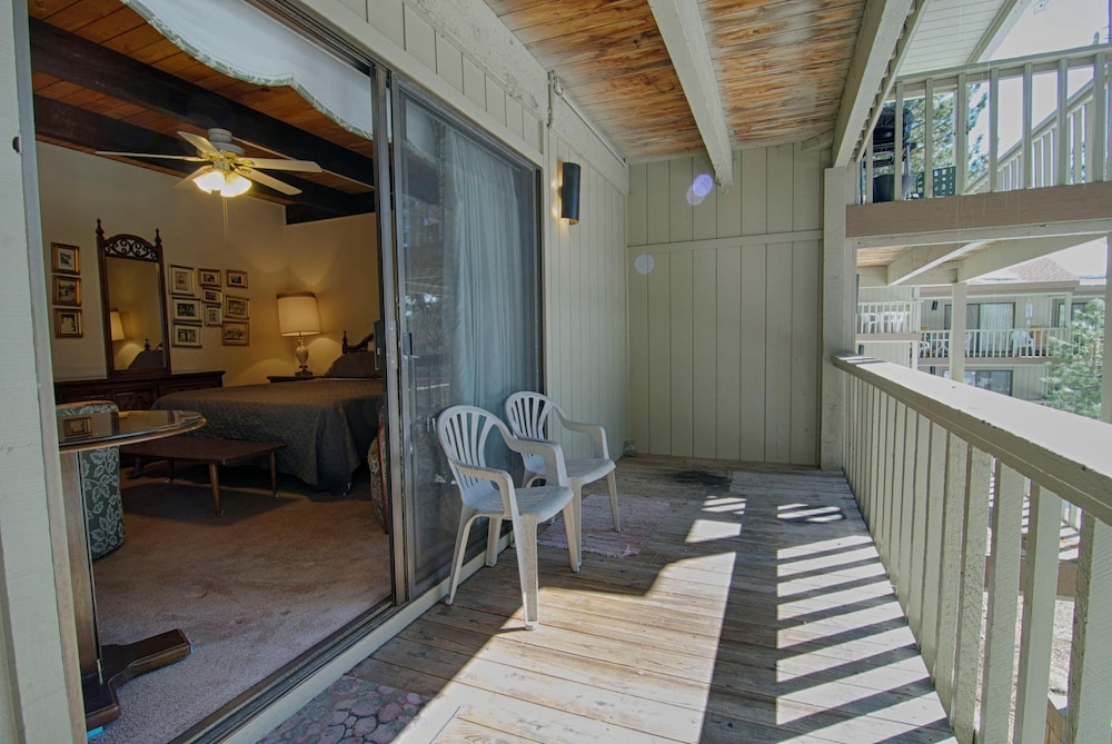 Vidor Village - photo 15