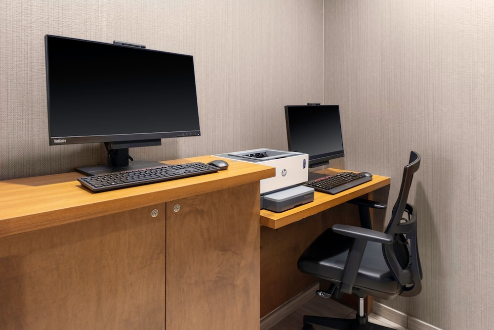 SpringHill Suites by Marriott Durham City View - photo 19