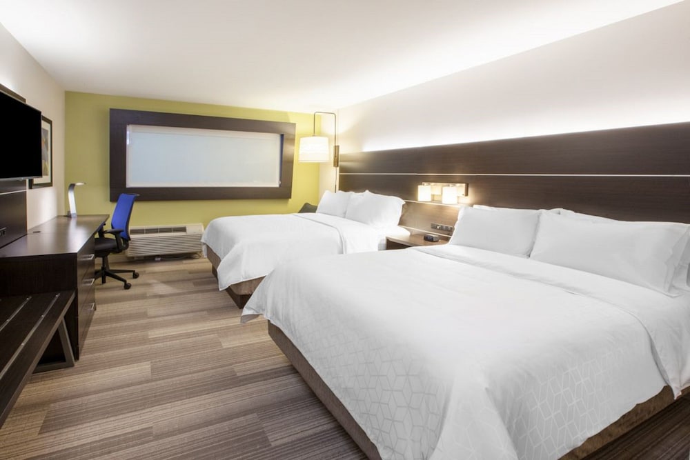 Holiday Inn Express & Suites Gilbert Mesa Gateway Airport by IHG - photo 9