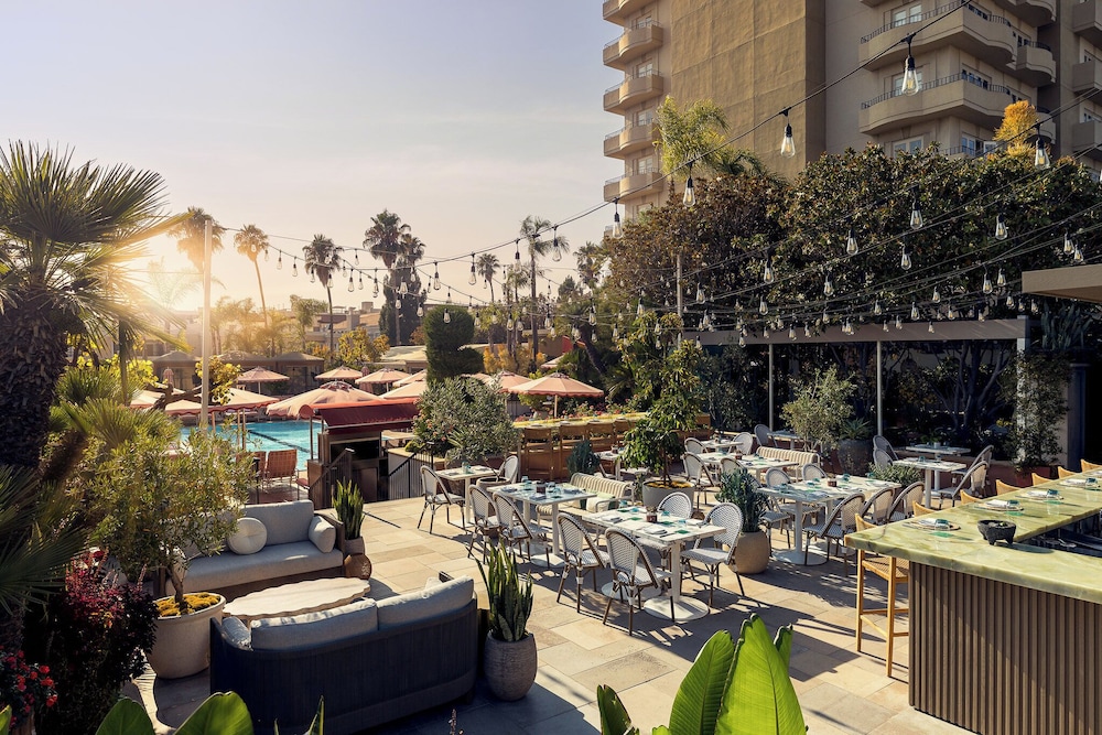 Four Seasons Los Angeles at Beverly Hills - photo 61
