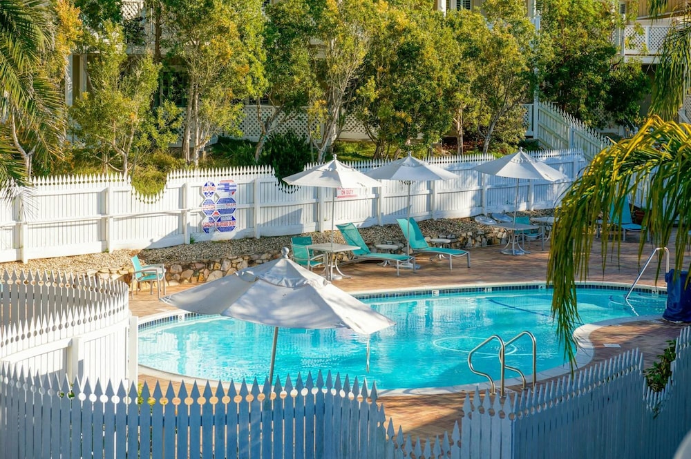 Inn At Morro Bay - photo 14