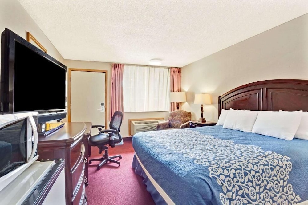 FairBridge Inn Express Tukwila - photo 13