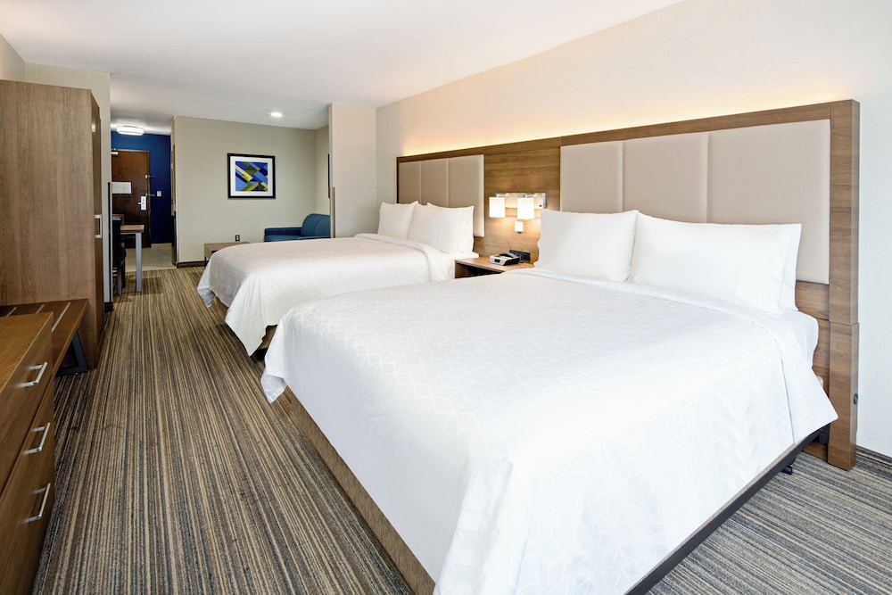 Holiday Inn Express Hotel & Suites Atascadero by IHG - photo 25