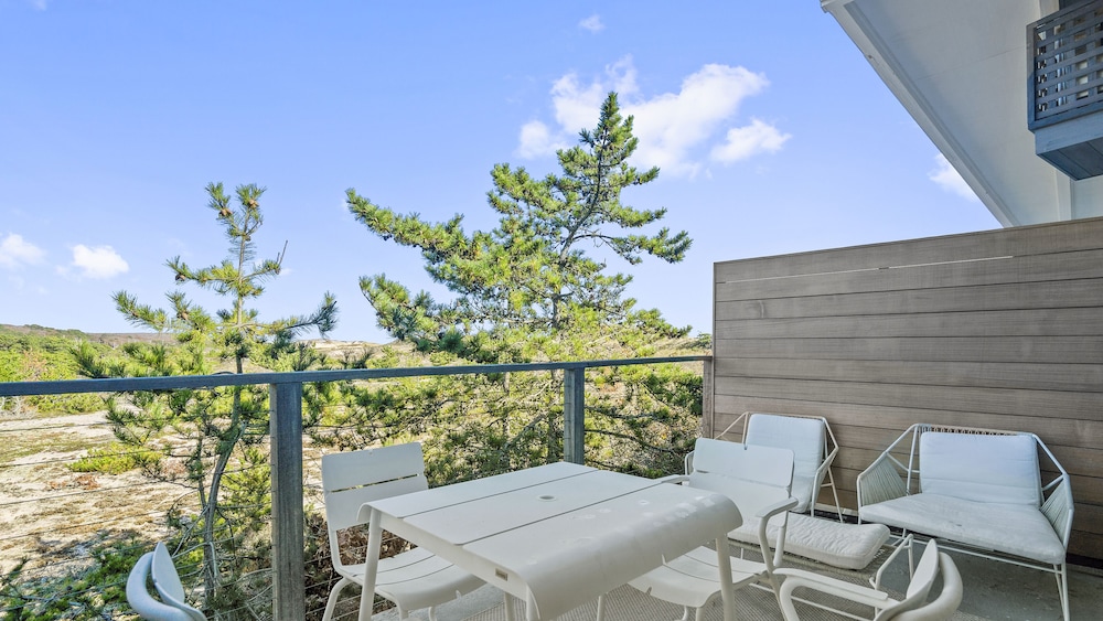 Driftwood Resort - photo 212