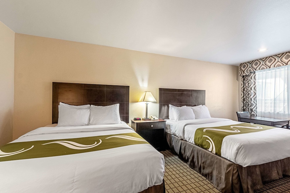 Quality Inn Three Rivers - photo 12