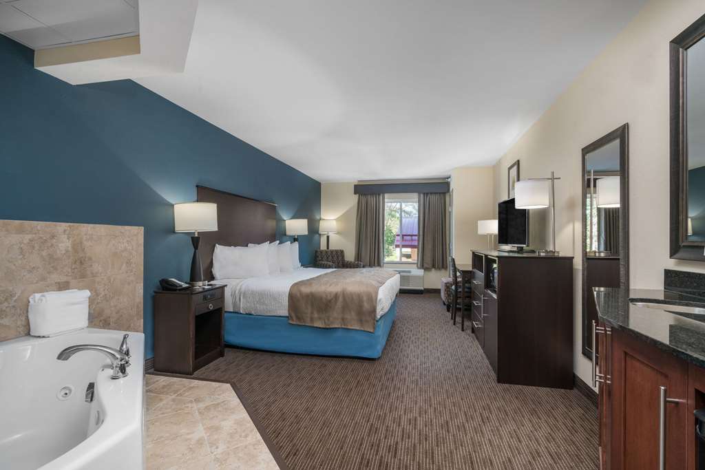 AmericInn by Wyndham Winona - photo 16