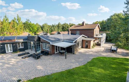 Amazing Home In Væggerløse With Sauna — 4-Star Luxury Hotel in None, Denmark