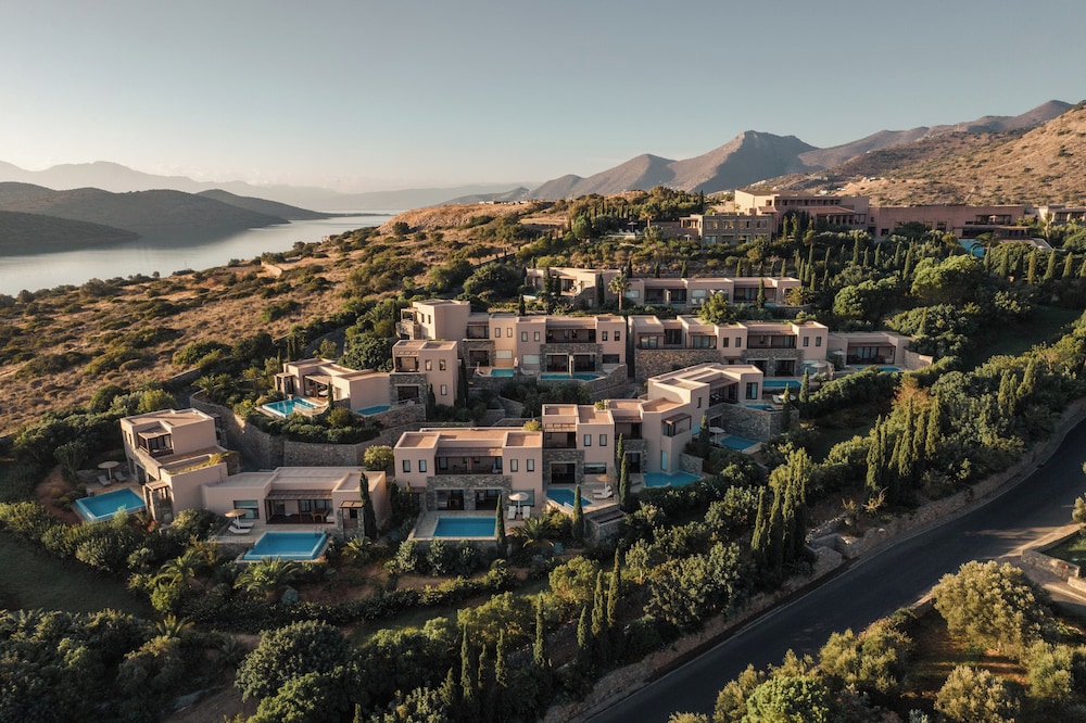 Phāea Blue — 5-Star Luxury Hotel in Elounda, Greece