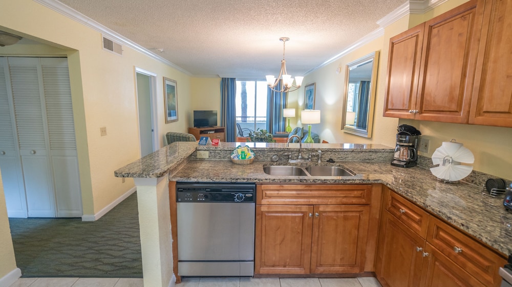Blue Tree Resort at Lake Buena Vista - photo 25