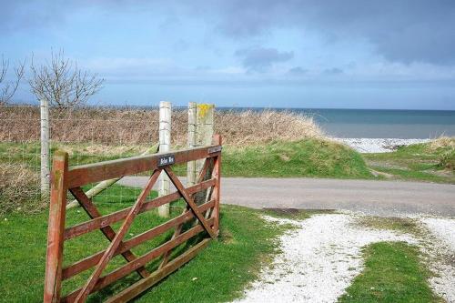 Belan Wen — Beaumaris — photo 2