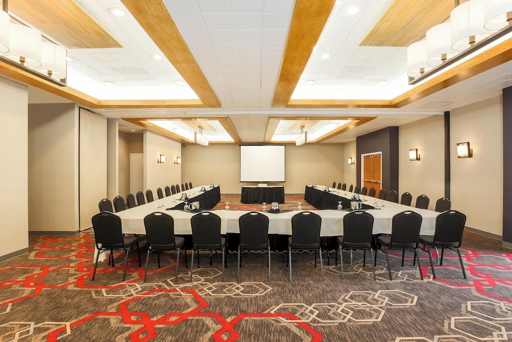 Four Points by Sheraton San Diego - photo 23