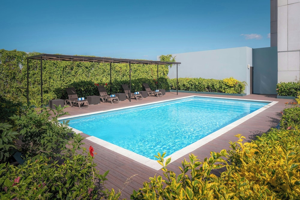 Courtyard by Marriott Leon at the Poliforum