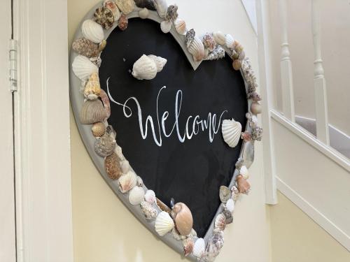Shell Cottage Part of the The Bay Filey Holiday Village with pool gym and direct beach access pub restaurant tennis and meadows walks