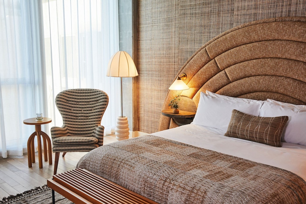 Santa Monica Proper Hotel a Member of Design Hotels - photo 21
