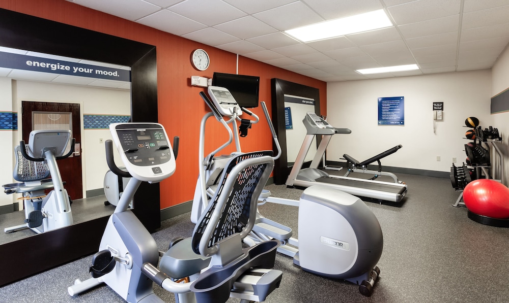 Hampton Inn Spring Hill - photo 45