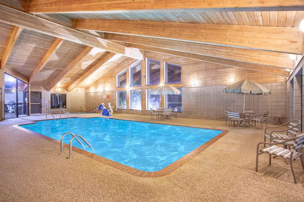 AmericInn by Wyndham Ankeny Des Moines - photo 5