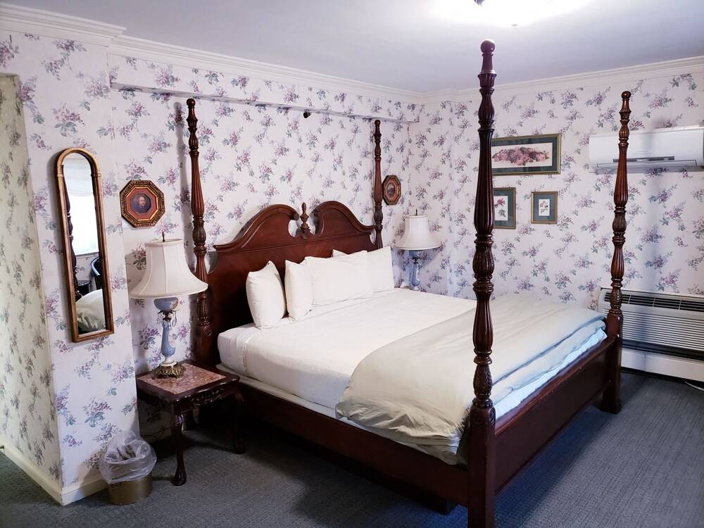 Lowell Inn - photo 26