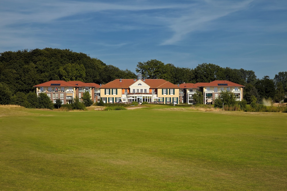 Prunner Luxury Suites Adults Only — Scena