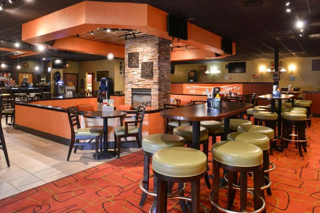 Ramada Plaza Sheridan Hotel & Convention Center - photo 20