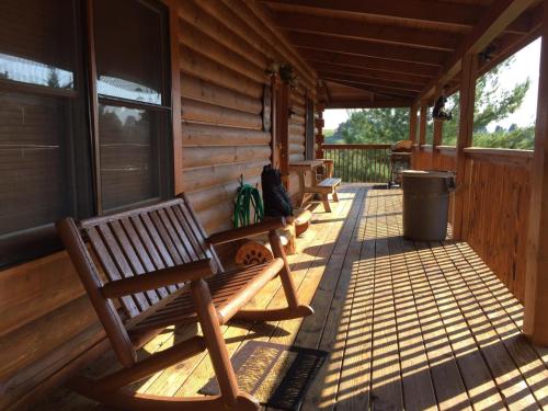 Deer Run Free Attraction Tickets Hot Tub WIFI Resort Playground Near Dollywood - photo 35