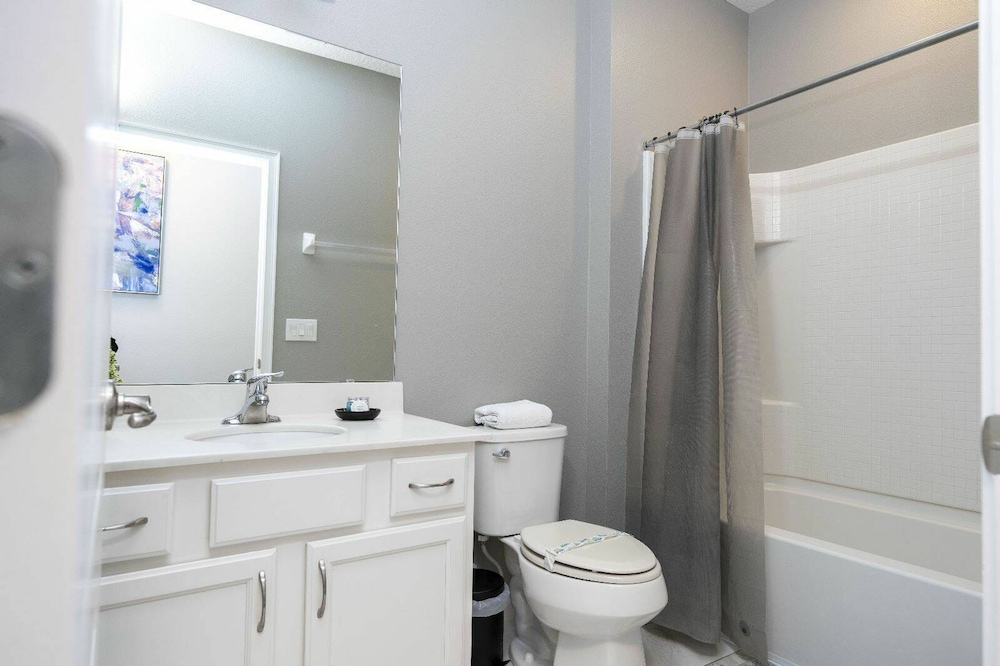 Solterra 12bd 11 5bat Sleeps24 Disney Pool Spa - photo 78