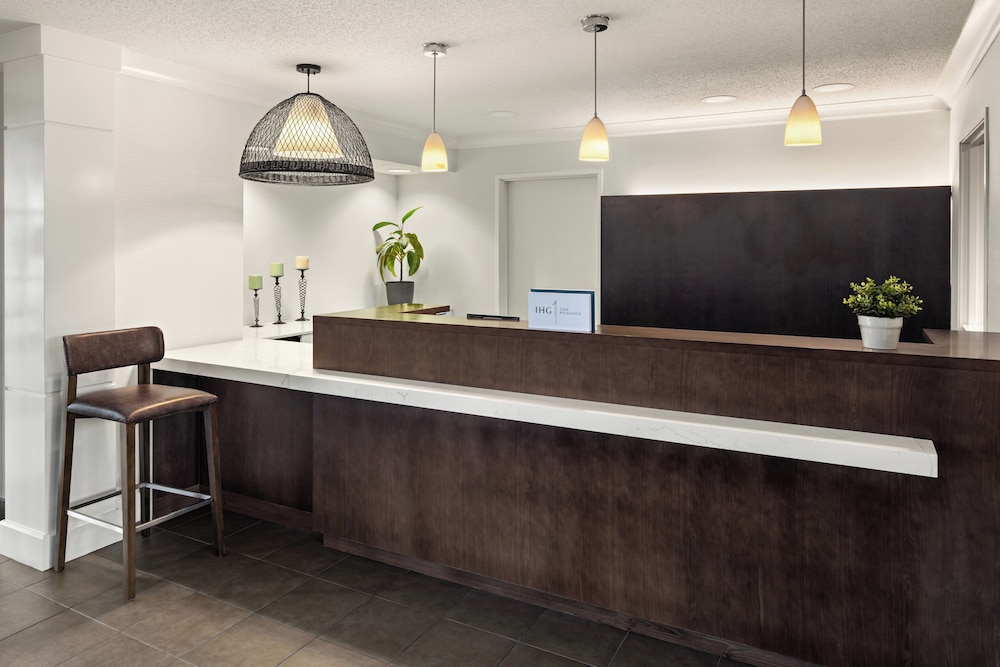 Staybridge Suites MPLS Maple Grove Arbor Lakes an IHG Hotel - photo 2