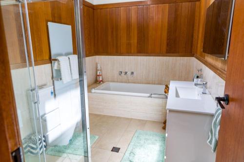 Sea La Vie managed by Batemans Bay Accom — Sunshine Bay — photo 5
