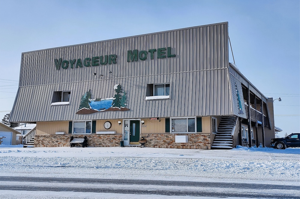 Love Hotels Voyageur by OYO at International Falls MN - photo 46