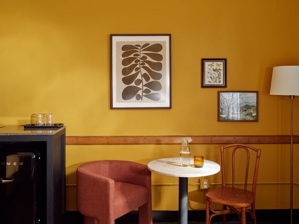 The Abner Hotel - photo 15