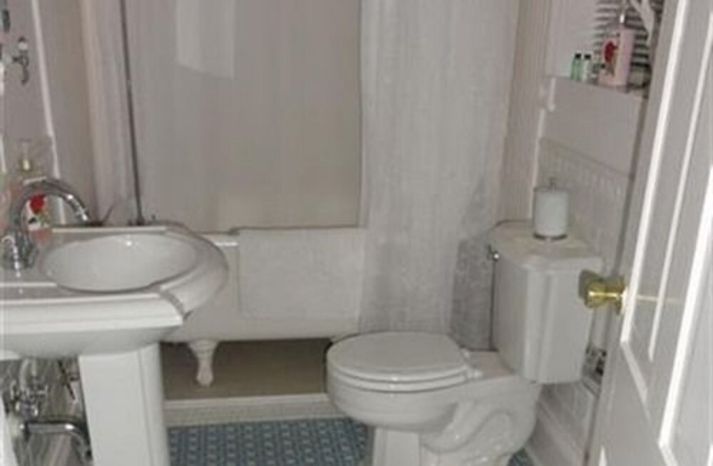 Baert Baron Mansion - photo 9