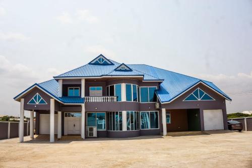 Moven Paradise in Accra, Ghana