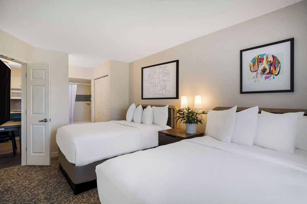 Sonesta ES Suites Portland Vancouver 41st Street - photo 11