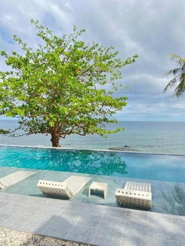 Exclusive Whole Resort Booking only Beachfront with Pool San Juan Batangas — 4-Star Luxury Hotel in San Juan, Philippines