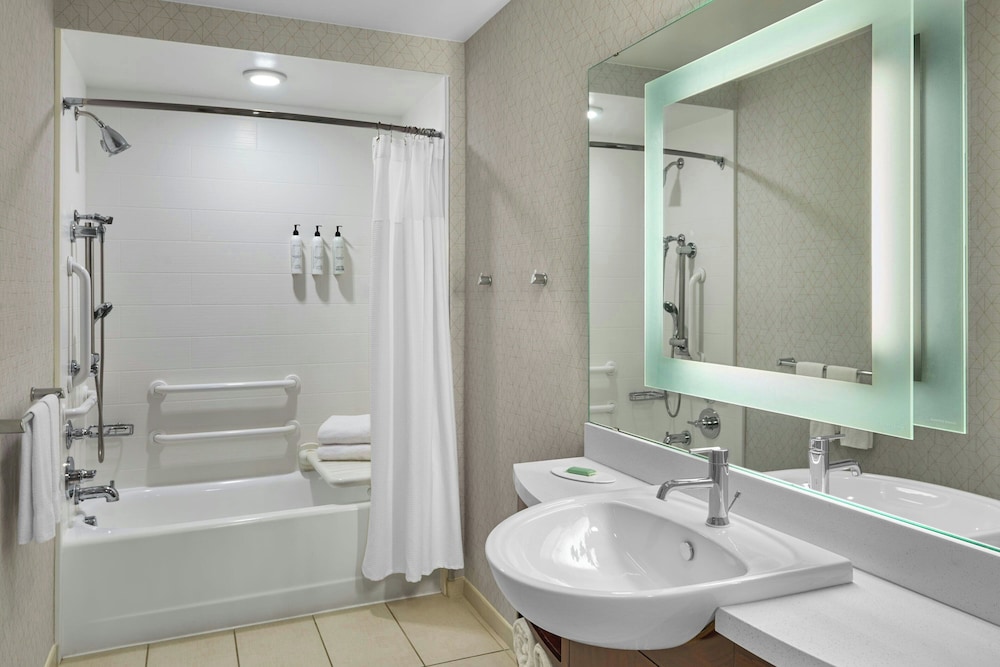 SpringHill Suites Lumberton - photo 13